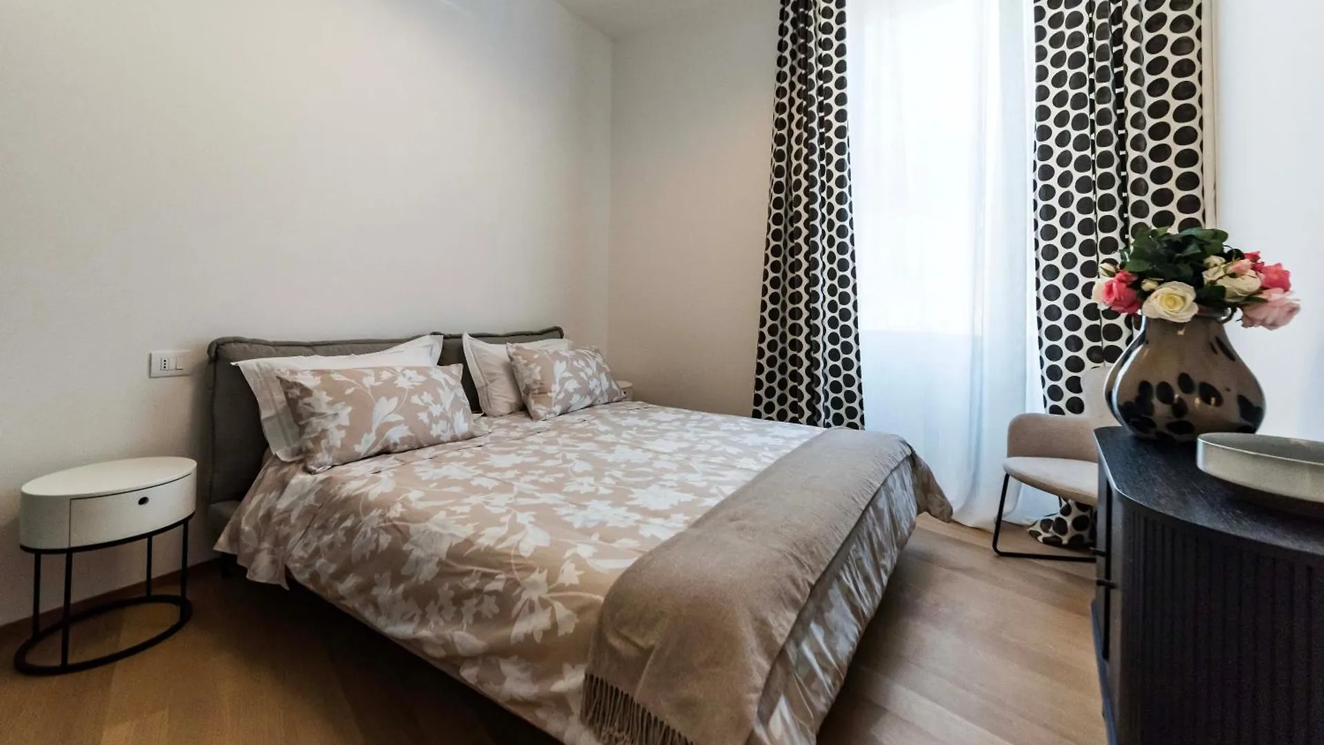 Dream Suites Milano San Babila 0*,